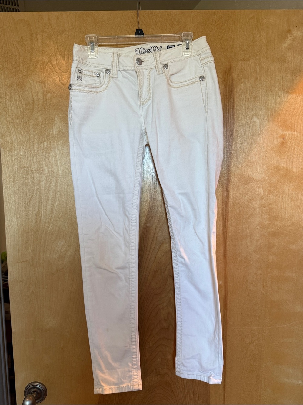 Miss Me Mid-Rise Skinny Jeans - White